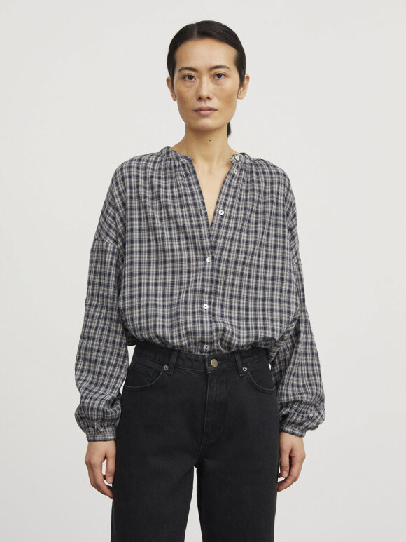 Skall Studio - Cilla shirt - navy beige check