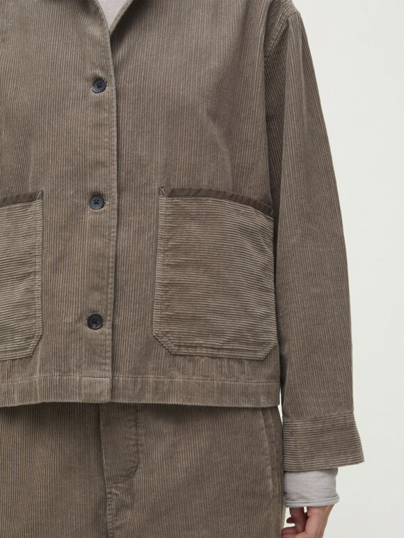 AIAYU - Vinga corduroy shirt - brown khaki