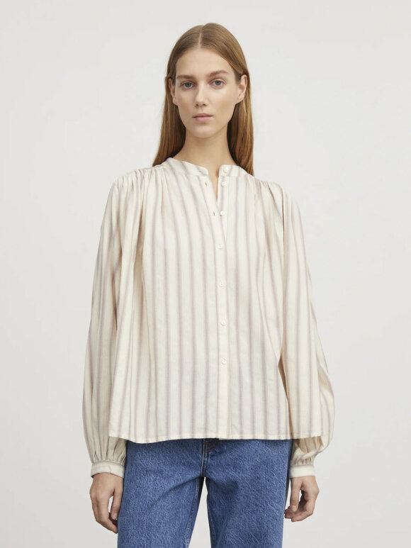 Skall Studio - Rita shirt - cream/lilac stripes